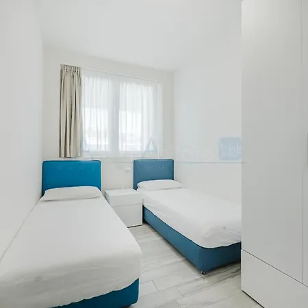 Palm 3 Apartment