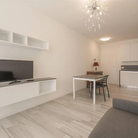 Palm 3 Apartment